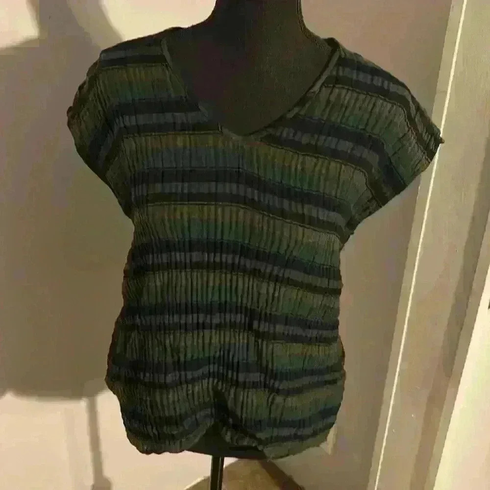Eileen Fisher Boxy Loose V-Neck Cap Sleeve Top | Color: Black/Green | Size PM/PL